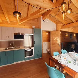 chalet-delphinette.hotels-rhonealpes.com/