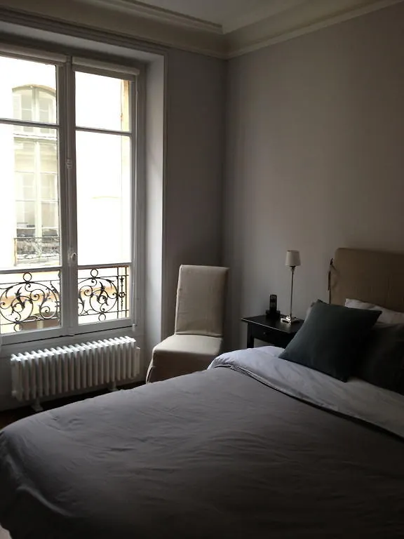 Appartement Cherche-Midi Paříž